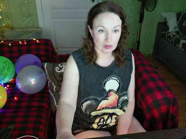 MeganIris webcam