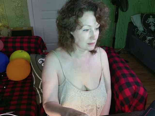 MeganIris webcam