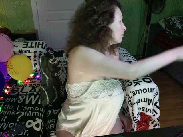 MeganIris webcam
