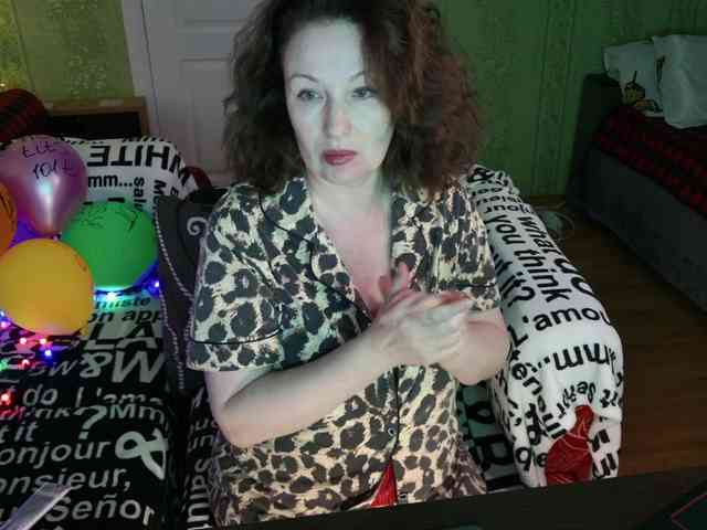 MeganIris webcam