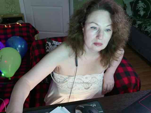 MeganIris webcam