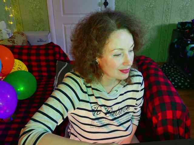 MeganIris Live Webcam on BongaCams