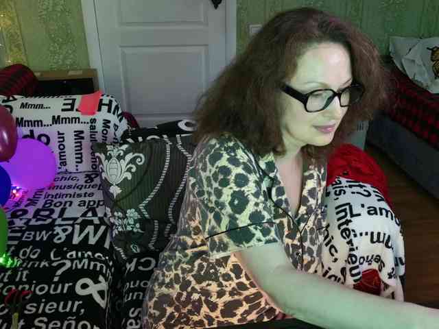 MeganIris webcam