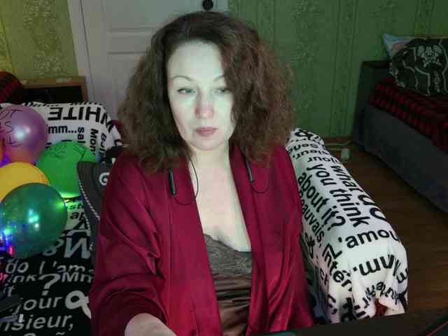 MeganIris webcam