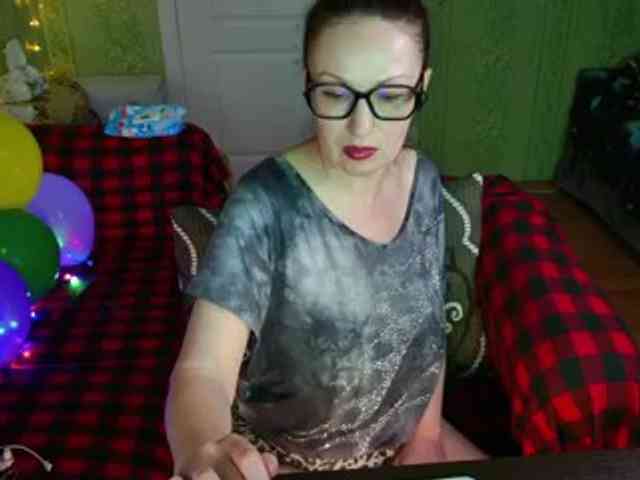 MeganIris webcam