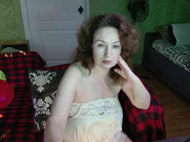 MeganIris webcam