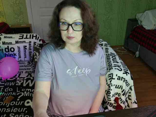 MeganIris webcam