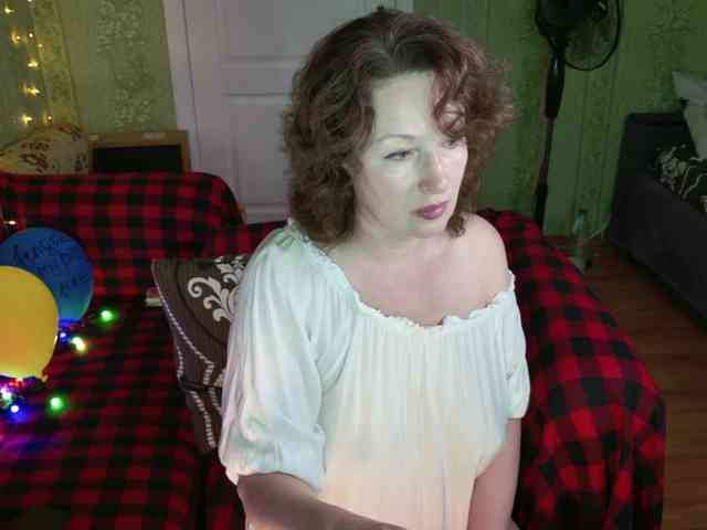 MeganIris webcam