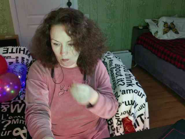 MeganIris webcam