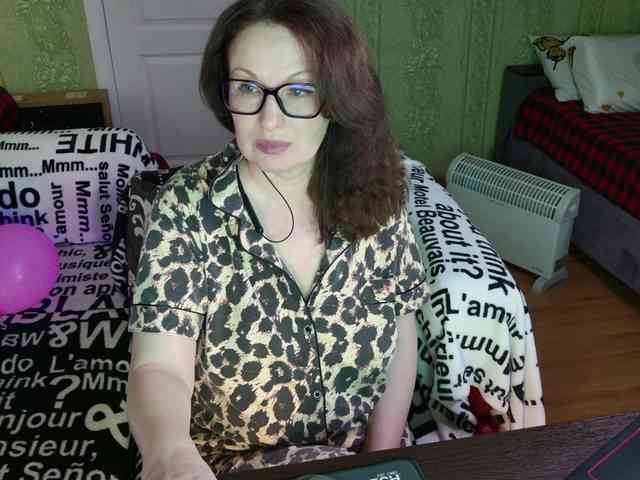 MeganIris webcam