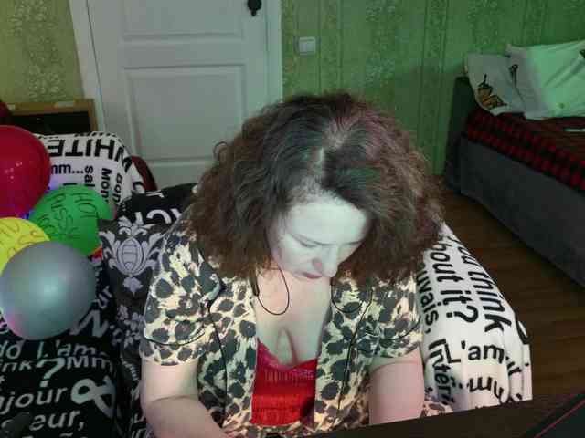 MeganIris webcam