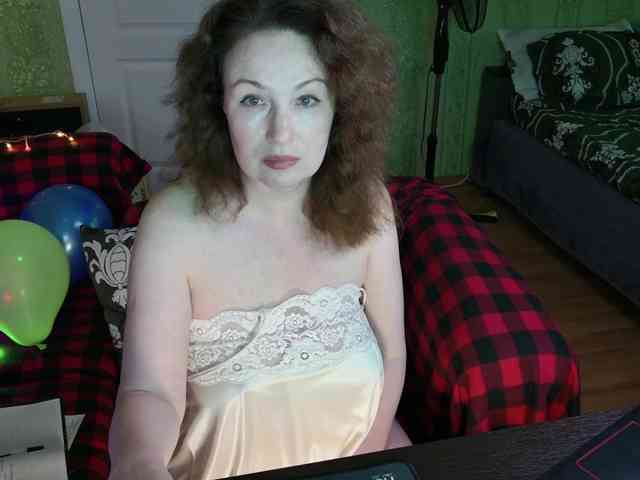 MeganIris webcam