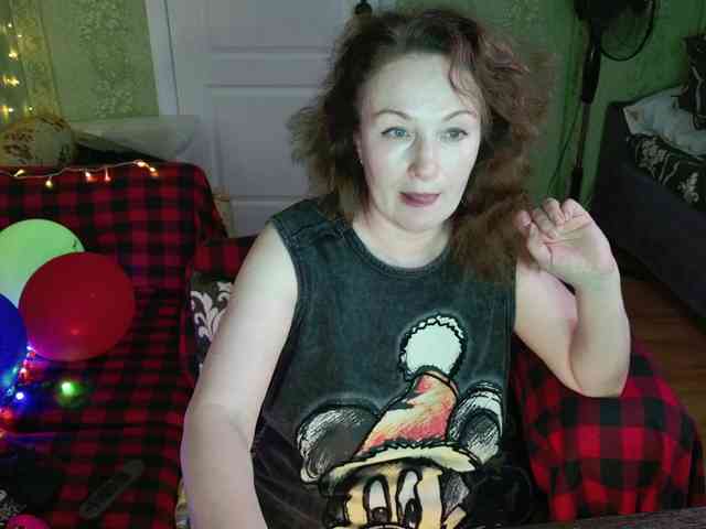 MeganIris webcam