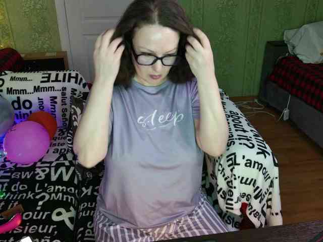 MeganIris webcam