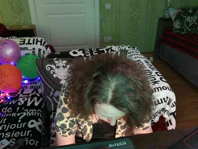 MeganIris webcam