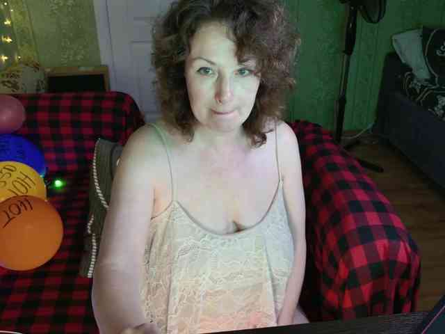 MeganIris webcam