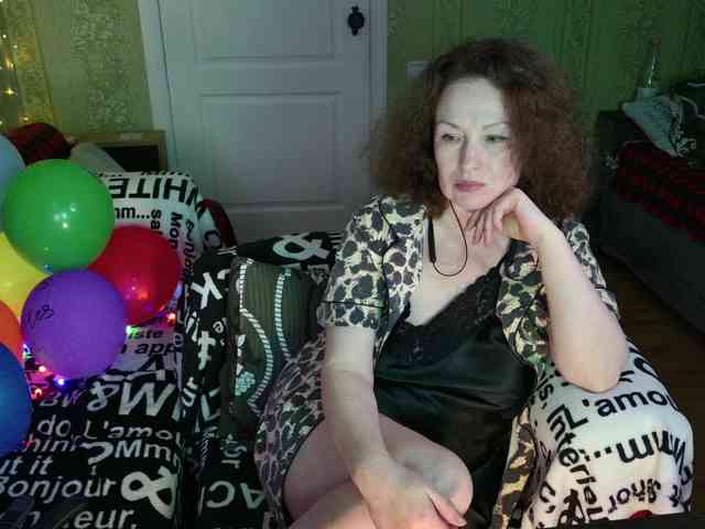 MeganIris webcam