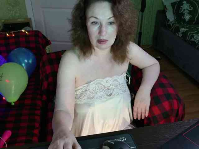 MeganIris webcam