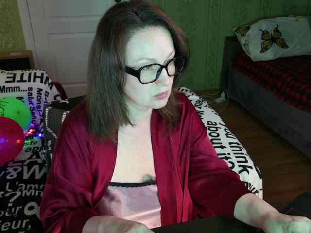 MeganIris webcam