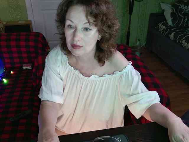 MeganIris webcam