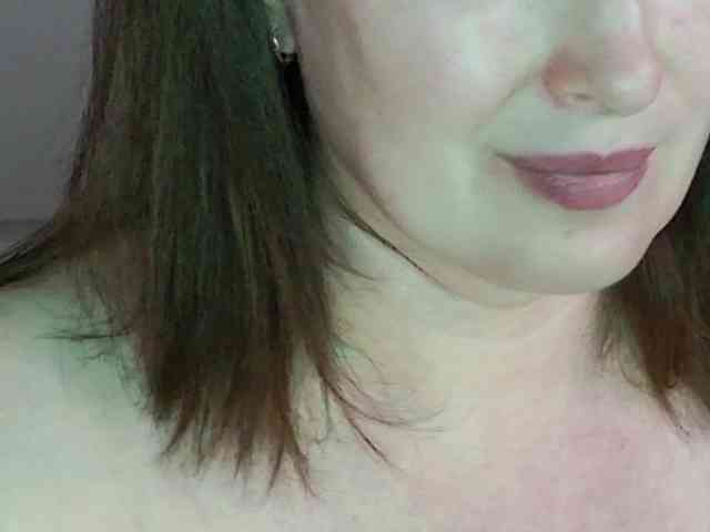 MeganIris webcam