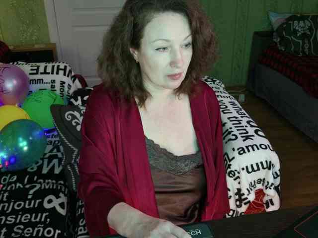 MeganIris webcam