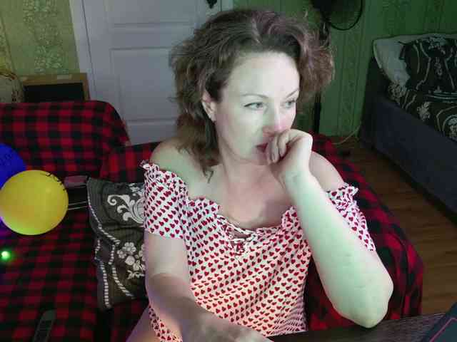 MeganIris webcam