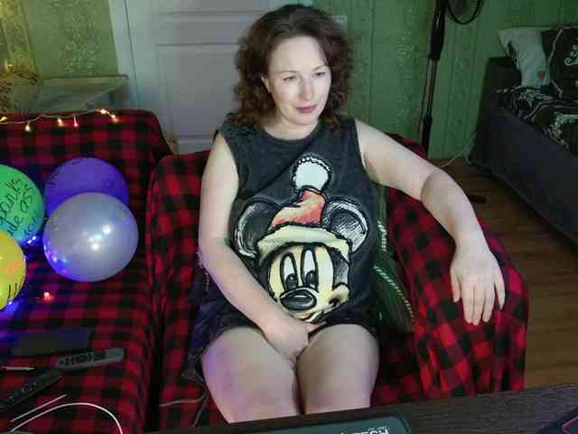 MeganIris webcam