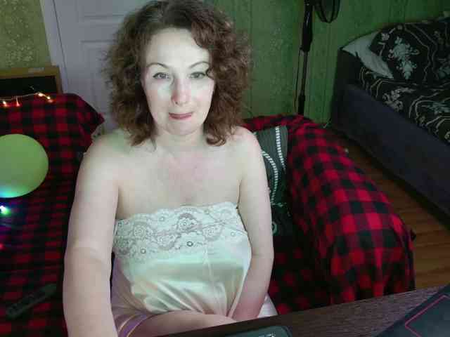 MeganIris webcam