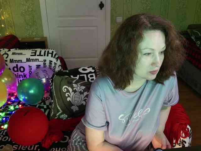 MeganIris webcam