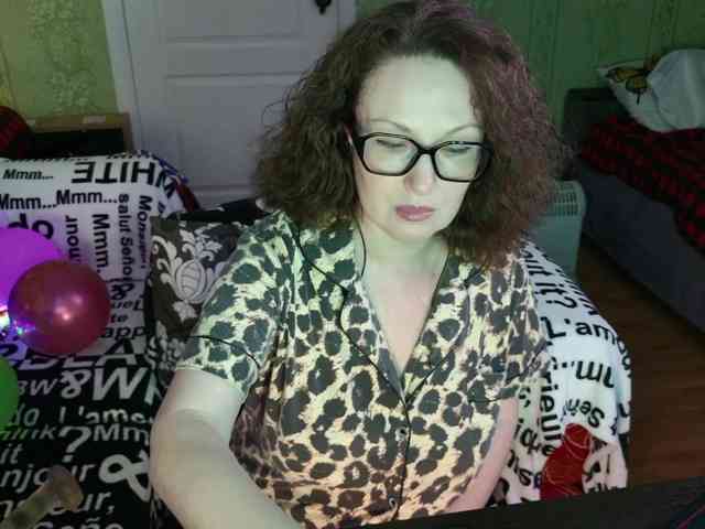 MeganIris webcam