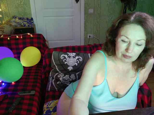 MeganIris webcam