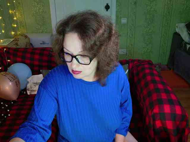 MeganIris webcam