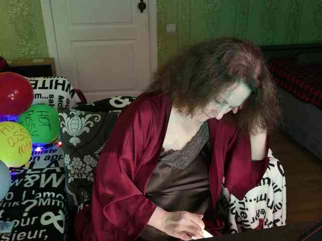 MeganIris webcam