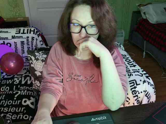 MeganIris webcam