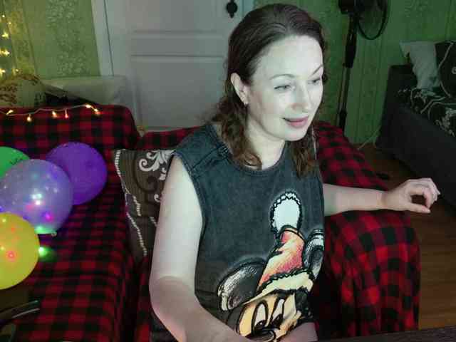 MeganIris webcam