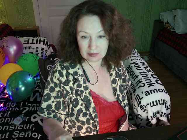 MeganIris webcam