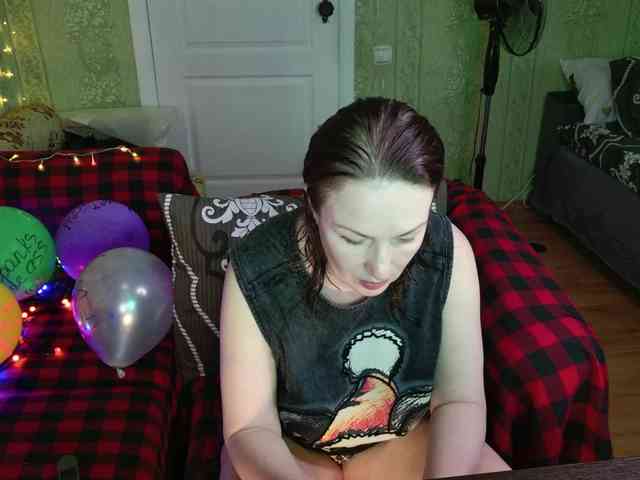 MeganIris webcam