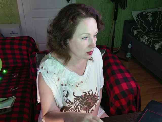 MeganIris webcam