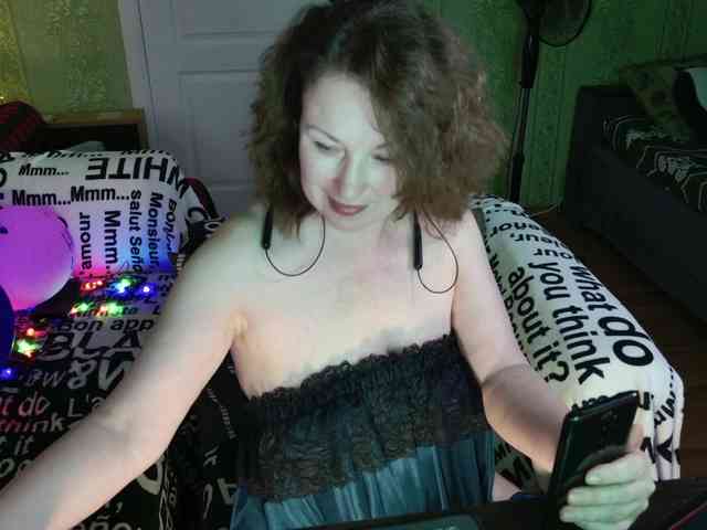 MeganIris webcam