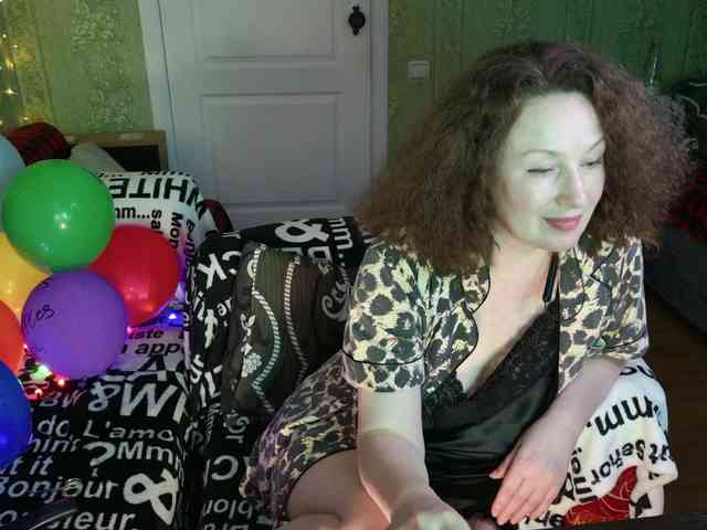 MeganIris webcam