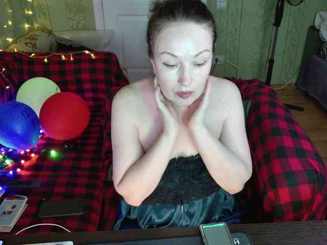 MeganIris Sex Cam Show