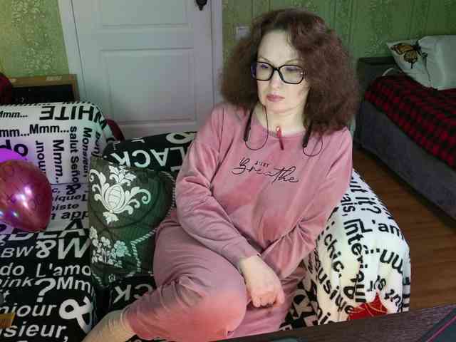 MeganIris webcam