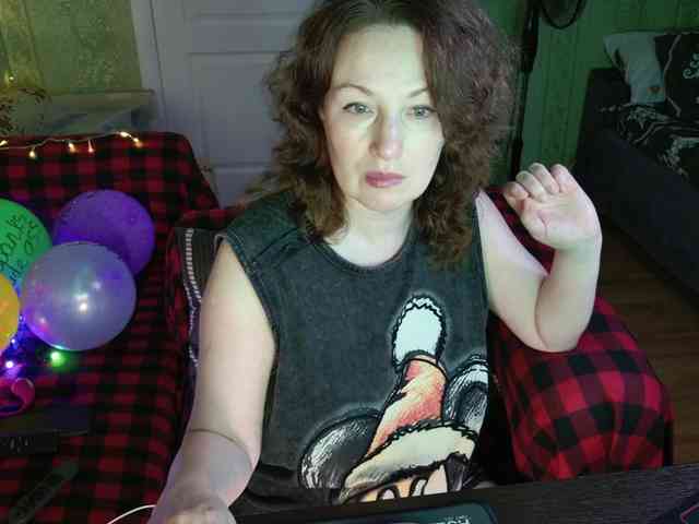 MeganIris webcam
