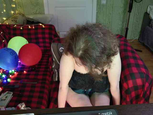 MeganIris webcam