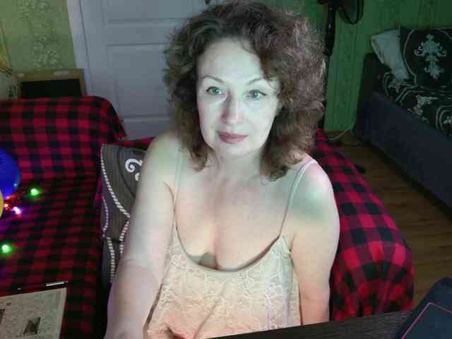 MeganIris webcam
