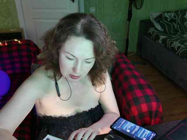 MeganIris webcam