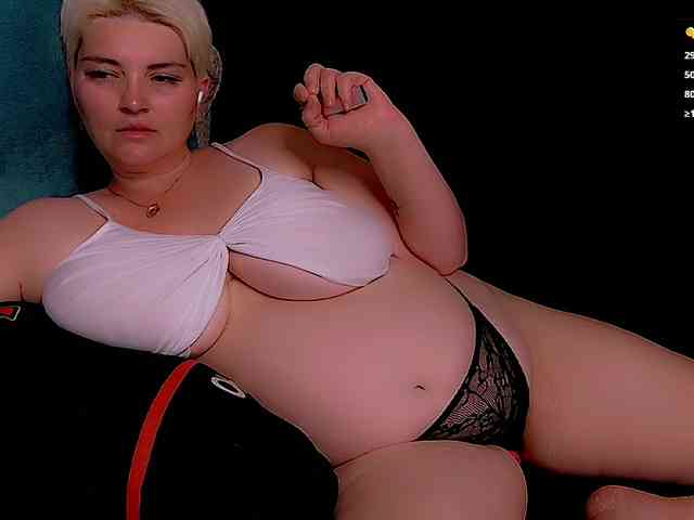 Just-Evgenia webcam