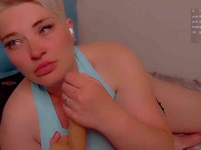 Just-Evgenia webcam
