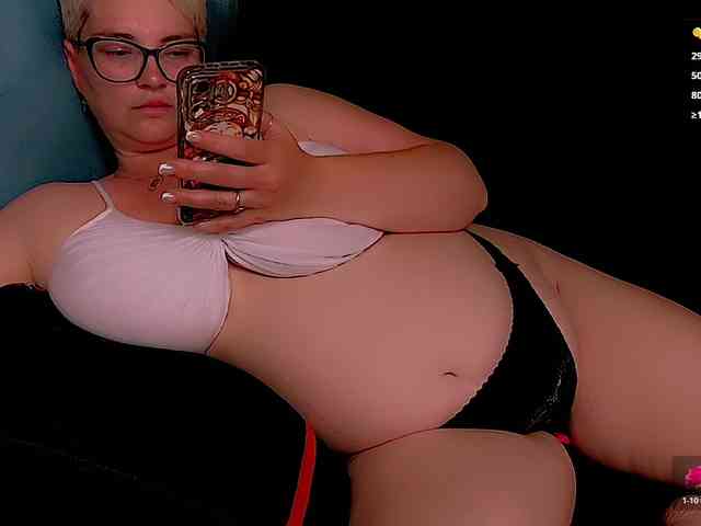 Just-Evgenia webcam